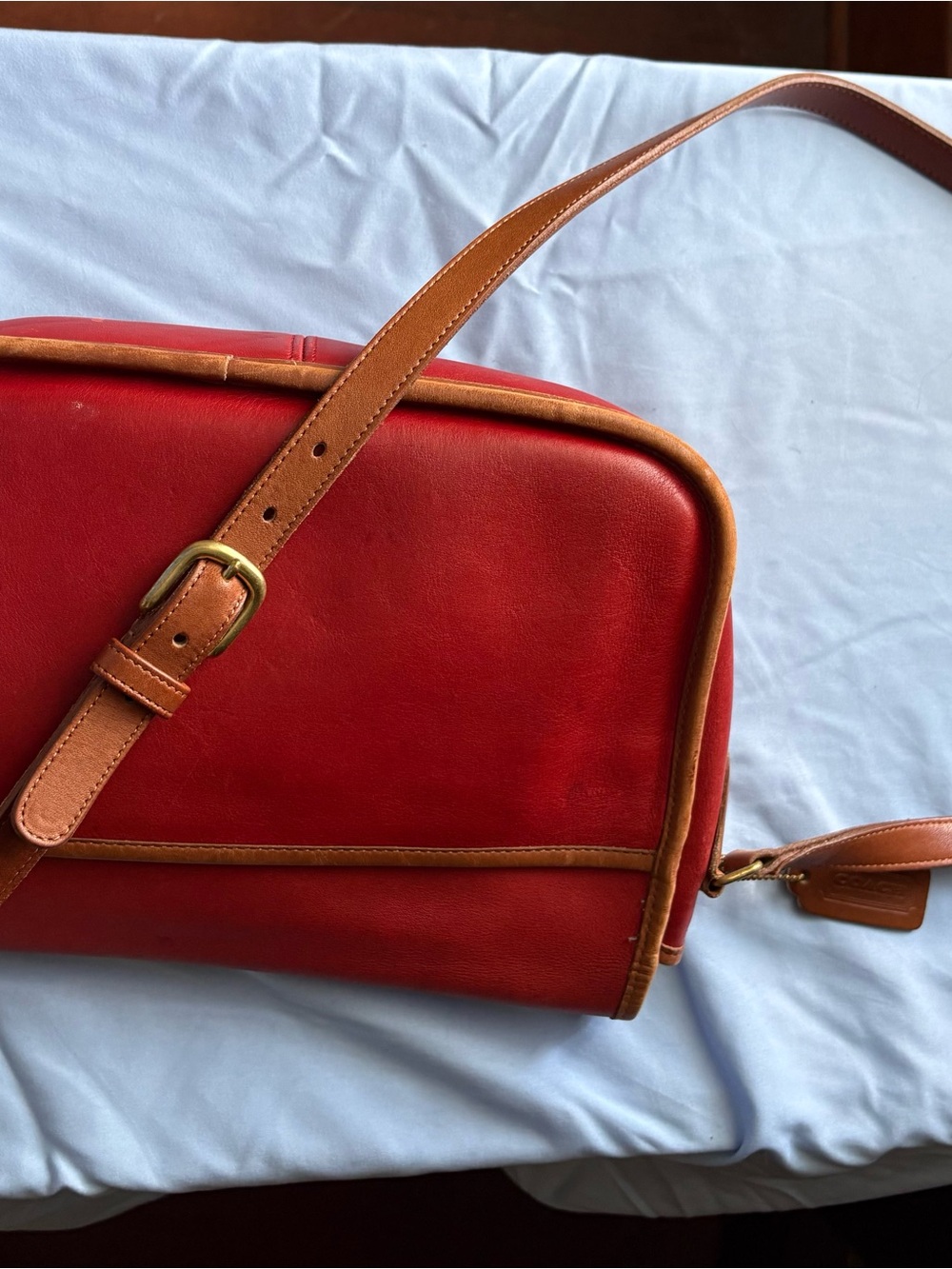Vintage Red Coach Saddle Bag Made in USA - Picture 9 of 9